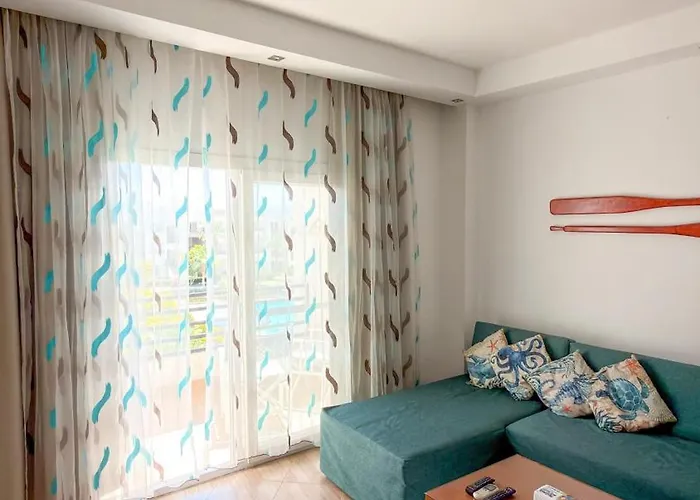 Sunny Lakes - Relax , Recharge & Shine Where Summer Never Ends Apartamento